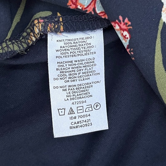 LOFT Navy Floral Sleeveless Blouse - Picture 6 of 7